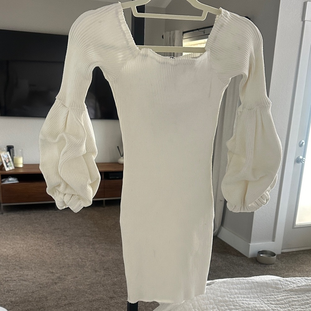 Elegant Cream Puff Sleeve Dress